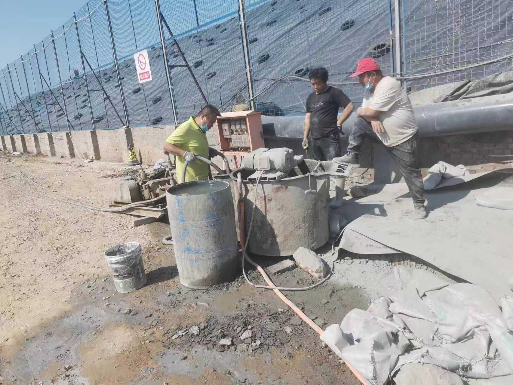 石龙袖阀管注浆